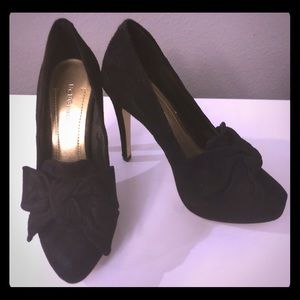 BCBGeneration Persia Bow Suede Pump